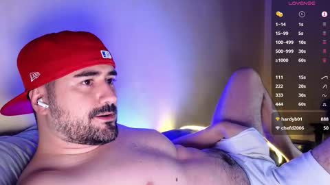 Snapshot of theoravi chatting on 02-05-26, 04:28 Theo Ravi online show from 02-05-26, 04:28