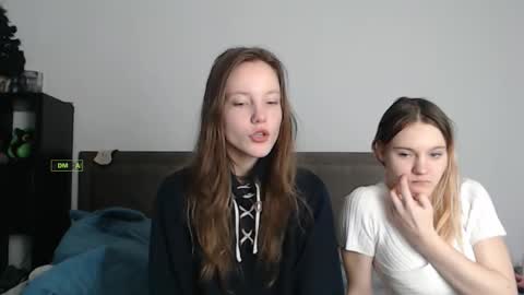 Kristina online show from 12-22-25, 09:39