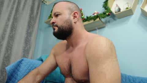 Snapshot of thephenomone chatting on 12-20-24, 04:46 Chris online show from 12-20-24, 04:46