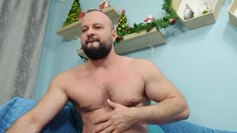 Snapshot of thephenomone chatting on 12-21-24, 05:18 Chris online show from 12-21-24, 05:18