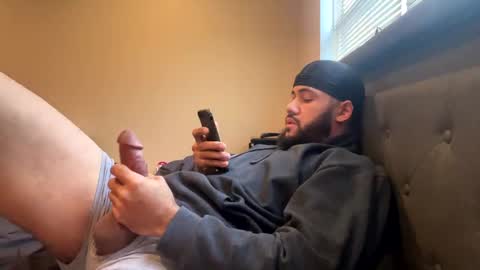 Snapshot of thepipe_layer chatting on 12-28-24, 01:49 ThePipe online show from 12-28-24, 01:49