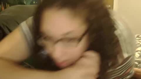 Amelia online show from 11-30-25, 02:48