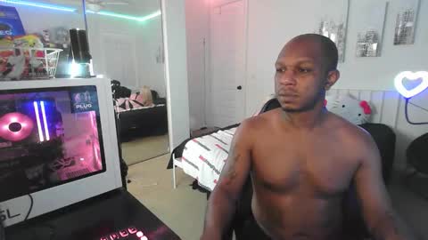 The Plug Love  Friends online show from 12-14-25, 01:11