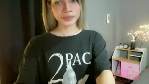 Precious love online show from 06-30-26, 03:24