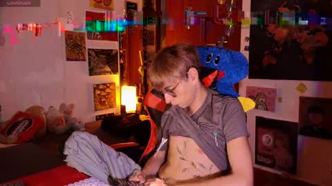 Matt independent model  online show from 04-09-26, 09:53