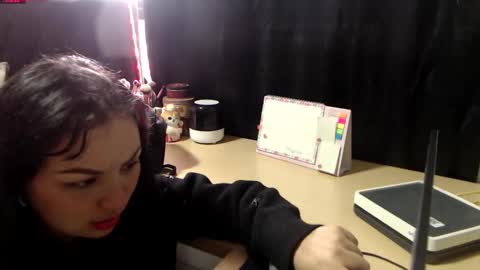 Sara online show from 03-30-26, 01:34