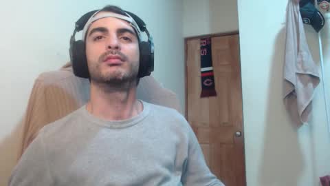 Santiago Enrique online show from 09-29-25, 06:29