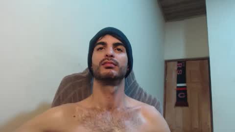 Santiago Enrique online show from 10-20-25, 05:52