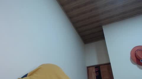 Santiago Enrique online show from 01-17-26, 06:07