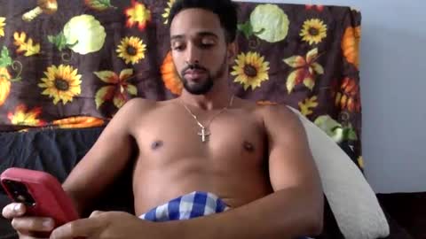 Snapshot of therealbs chatting on 10-07-25, 04:26 therealbs online show from 10-07-25, 04:26