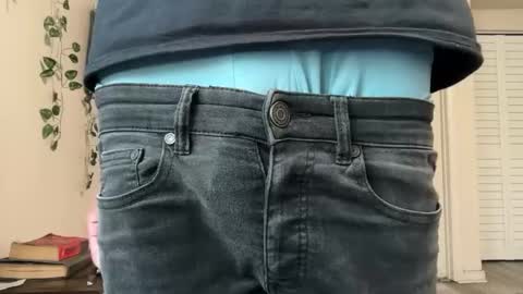Snapshot of therealferrarii chatting on 04-24-26, 03:25 therealferrarii online show from 04-24-26, 03:25