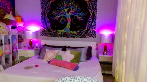 Snapshot of therealmadameceleste chatting on 06-26-26, 02:49 Madame Celeste online show from 06-26-26, 02:49