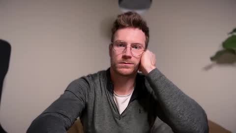 Snapshot of therealveggieboy chatting on 12-20-25, 03:02 Pookie online show from 12-20-25, 03:02