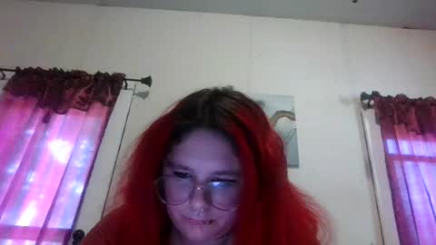Snapshot of thered_scarlett chatting on 07-06-26, 03:03 thered_scarlett online show from 07-06-26, 03:03