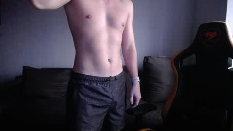 Nick   online show from 01-07-25, 05:43