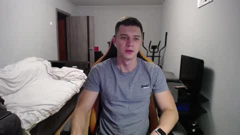 Nick   online show from 09-22-25, 04:42