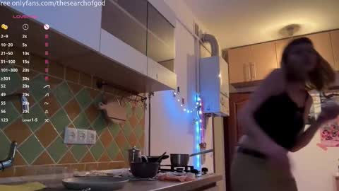 Snapshot of thesearchofgod chatting on 12-03-25, 07:01 LISA online show from 12-03-25, 07:01