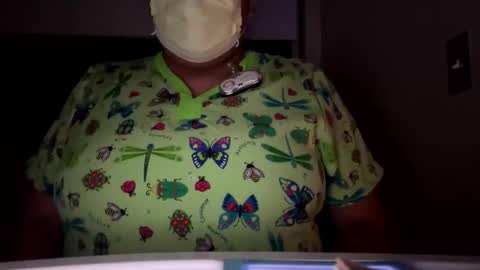 Snapshot of thesnackmaster chatting on 03-06-25, 06:52 thesnackmaster online show from 03-06-25, 06:52