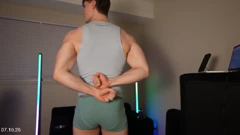 Snapshot of thestallionstud chatting on 07-10-26, 04:17 Carter online show from 07-10-26, 04:17