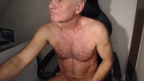 NudeDJ online show from 12-19-25, 06:20