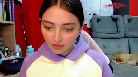 Snapshot of thesweethari chatting on 01-10-25, 11:50 I dont do real meetings My bio online show from 01-10-25, 11:50