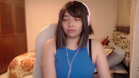 Snapshot of thetalkingbutt chatting on 01-19-25, 09:22 Mai online show from 01-19-25, 09:22