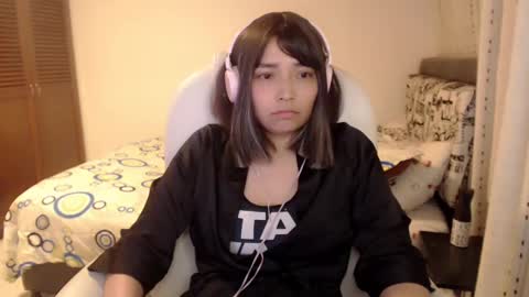 Snapshot of thetalkingbutt chatting on 02-24-25, 07:55 Mai online show from 02-24-25, 07:55