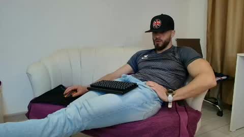 TheTopAlex online show from 04-16-26, 03:51