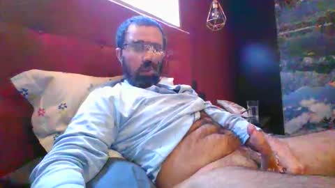 Carlos1990 online show from 12-03-25, 10:19