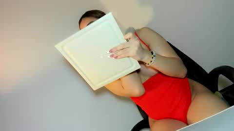 stella online show from 10-20-25, 05:19