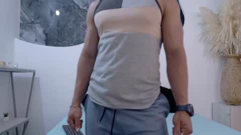 Thiago online show from 07-31-26, 04:12