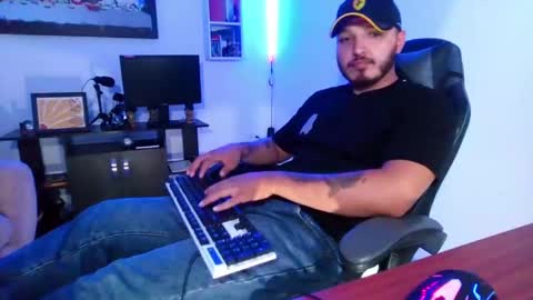 Snapshot of thiago_420 chatting on 05-16-26, 12:07 thiago_420 online show from 05-16-26, 12:07