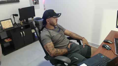 Snapshot of thiago_420 chatting on 06-01-26, 11:28 thiago_420 online show from 06-01-26, 11:28
