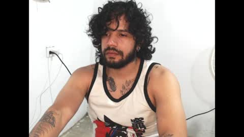 Snapshot of thiago_balconee chatting on 06-23-26, 12:19 Thiago balconee online show from 06-23-26, 12:19
