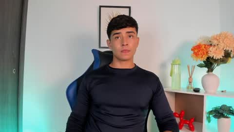Snapshot of thiago_connor21 chatting on 05-02-26, 12:04 Thiago online show from 05-02-26, 12:04