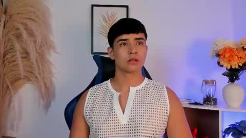 Snapshot of thiago_connor21 chatting on 06-26-26, 10:14 Thiago online show from 06-26-26, 10:14