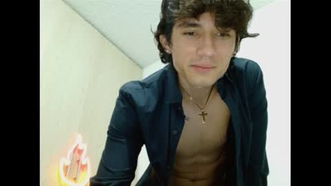 thiago_deseo69 online show from 09-10-25, 10:54
