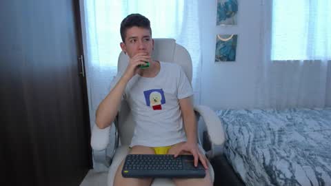 Manuel online show from 09-29-25, 10:14