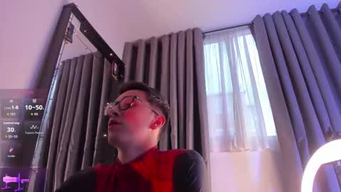 SanThiago online show from 10-18-25, 10:10