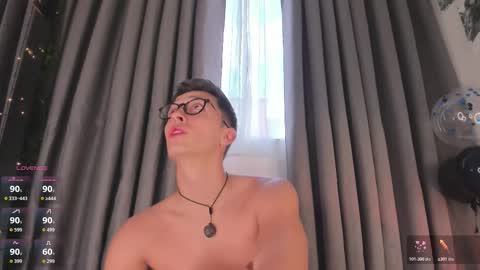 Snapshot of thiago_jones chatting on 01-15-26, 09:07 SanThiago online show from 01-15-26, 09:07