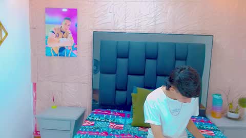 thiago_twink38 online show from 10-22-25, 04:13