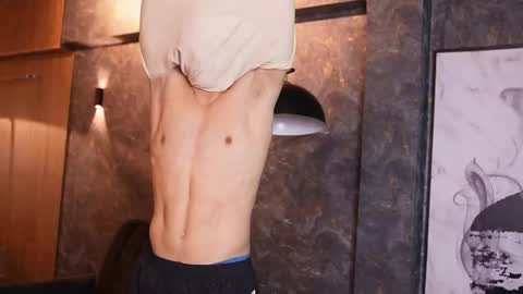 Snapshot of thiago_voss chatting on 12-15-25, 12:31 Thiago online show from 12-15-25, 12:31