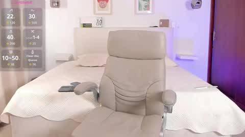 Thiago Winteer online show from 10-31-25, 07:09