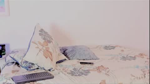 Snapshot of thiago_winteer chatting on 07-09-26, 02:37 Thiago Winteer online show from 07-09-26, 02:37