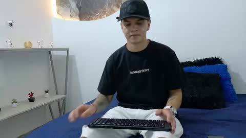 thiagobrooks_ online show from 07-13-26, 12:30