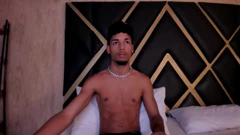 ThiagoFerreti online show from 10-21-25, 07:36