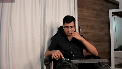 Snapshot of thiagovega_ chatting on 06-07-26, 03:54 thiagovega_ online show from 06-07-26, 03:54