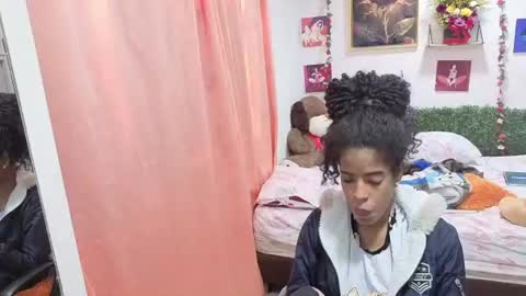 Snapshot of thiana_horny chatting on 07-16-26, 03:18 thiana_horny online show from 07-16-26, 03:18