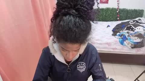 Snapshot of thiana_horny chatting on 07-17-26, 02:13 thiana_horny online show from 07-17-26, 02:13