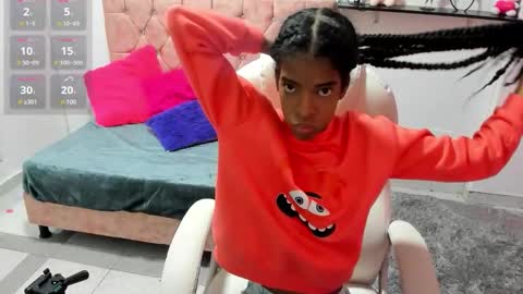 thianahorny online show from 11-26-25, 12:17